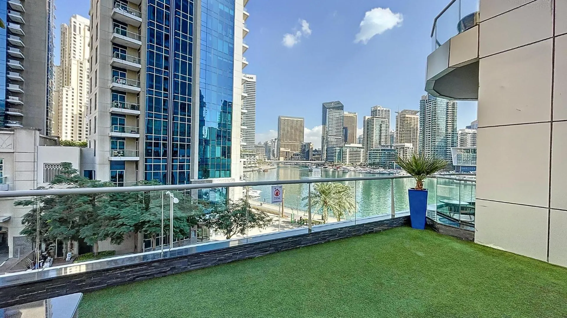 Apartment The Point Tower - Chic One Bedroom Dubai