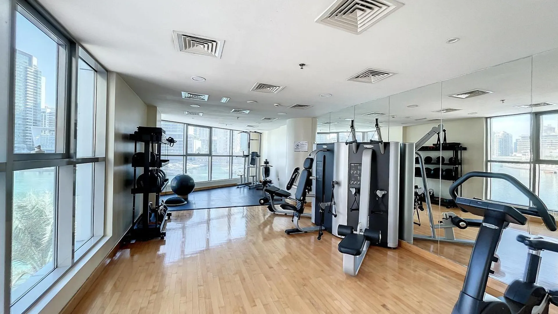 The Point Tower - Chic One Bedroom Dubai United Arab Emirates